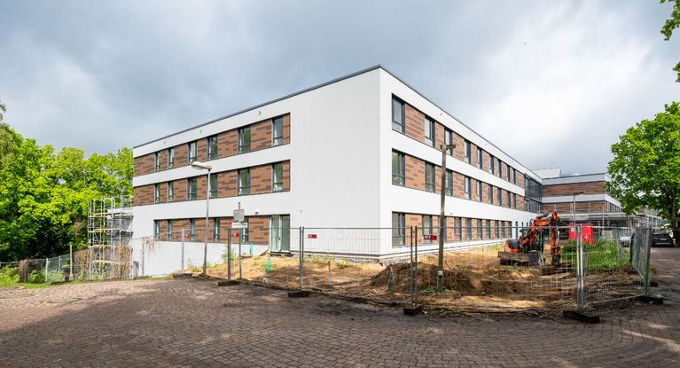 Außenaufnahme Neubau Akutpsychosomatik MEDICLIN Seepark Klinik