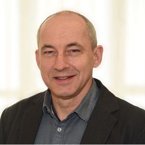 Dr. med. Max Holger Warnke