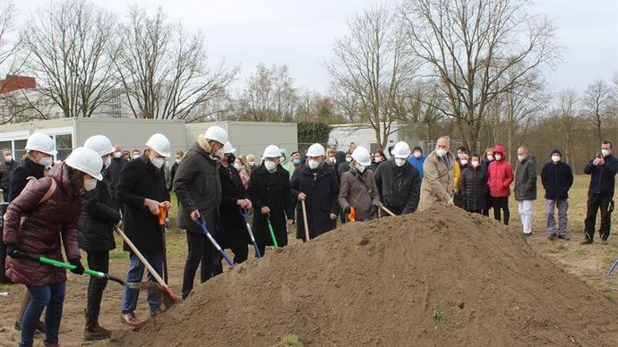 Spatenstich Neubau Aktupsychosomatik in Bad Bodenteich